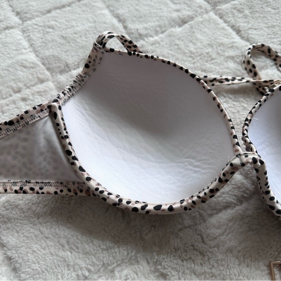 Victoria's Secret | Cheetah Bling "The Tease Halter" Bikini Top | Size 34D - Picture 9 of 14